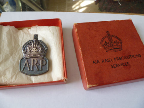 home front ARP lapel type in box [tatty]