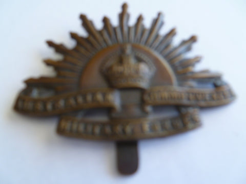 australia ww1 army rising sun hat badge brit maker tipt taft on slider