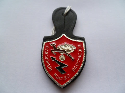 ITALY CARABINIERI breast badge on hanger