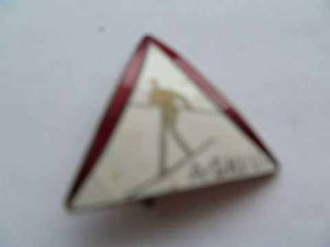 GERMAN WWII lapel badge A SKI 5  maker mark under pin