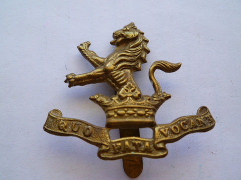 7th dragoon guards cap badge all brass exc