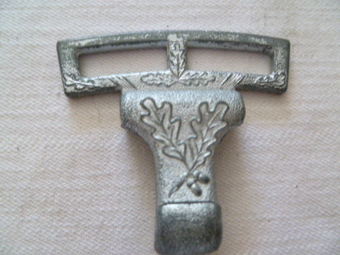 GERMAN WWII dagger hanger clip for belt nice silver