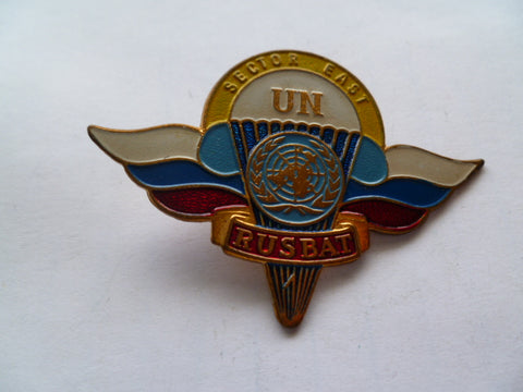 UN  russian airborne badge YELLOW TOP