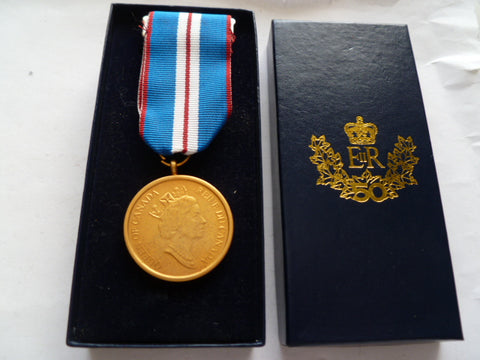 canada 2002 jubilee medal boxed as new cond