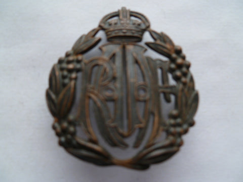 australia RAAF cap badge ww2 marked amor