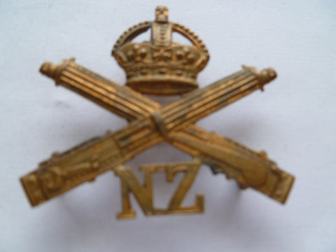 NZ machine gun corps cap badge exc jr gaunt made