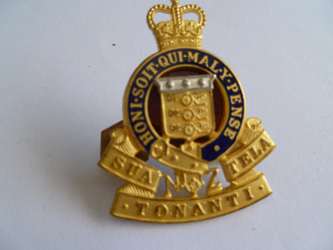 NZ army cap badge qc ordnance 2 screw type ex cond