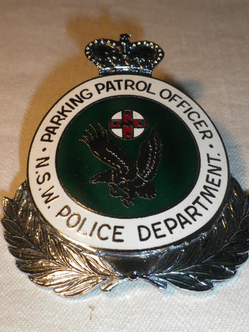 NSW PARKING POLICE ENAMELED CAP BADGE