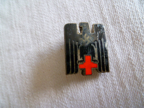 GERMAN RED CROSS LAPEL BADGE