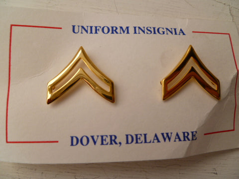 USA army corp rank chevrons pair gold metal