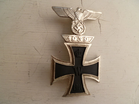 GERMAN WWII REPRO ek 2 ww1 and ww2 spange as one