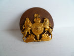 AUSTRALIA 1950s wo 2 gilt rank badge w/back