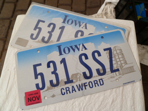 usa car  number plate iowa pair scarce