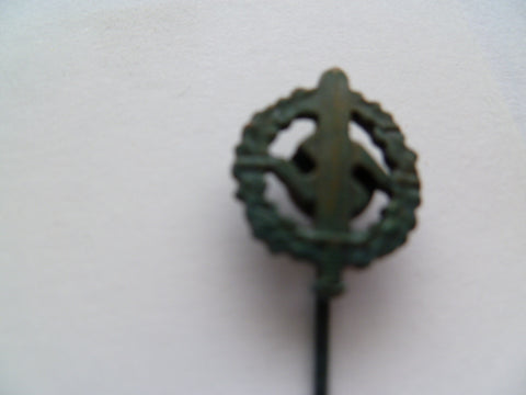 GERMAN WWII lapel badge SA SPORTS maker mark #6