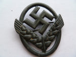 GERMAN WWII frau cap badge m/m assman