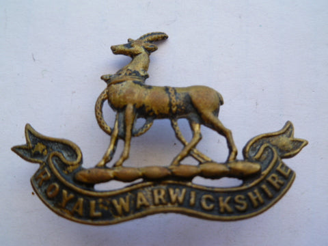 royal warrickshire cap badge brass w/ lugs