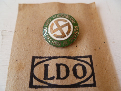 GERMAN WWII ss lapel  badge m/m