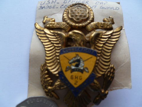 USA connecticut guard cap badge old ..............pn3362
