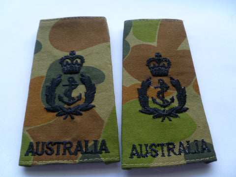 AUSTRALIA RAN camo eppaullettes new cond pair