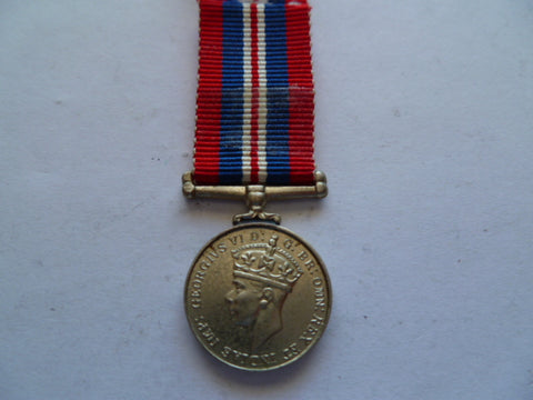 brit mini medal for ww2 war medal 39/45