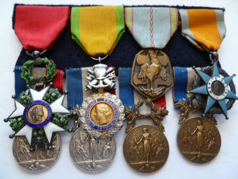 FRANCE ww2 and on group of 8 rare concave medal of honour