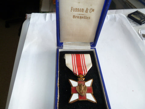 belgium  medal cased well made older one brussels maker
