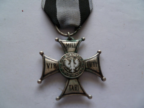 poland viututi militaire #6875 very nice medal
