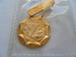 iraq mothers medalette given to saddams ladies 1983