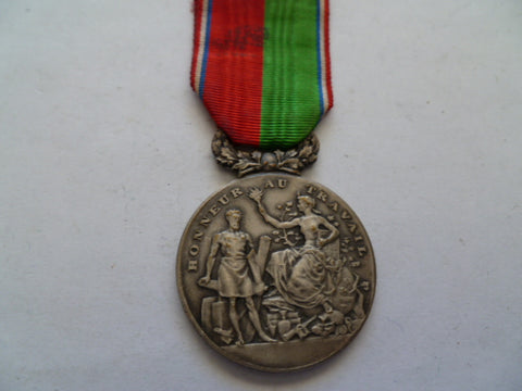 france medal of honour for labour named to m rey 1903-1928