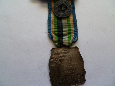 france medal for la mutualite francaise w/button on ribbon