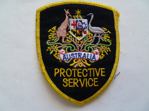 AUSTRALIA federal/aps police patch  exc blackish colour
