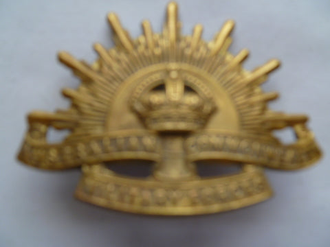 australia rising sun cap/hat badge ww2/korea