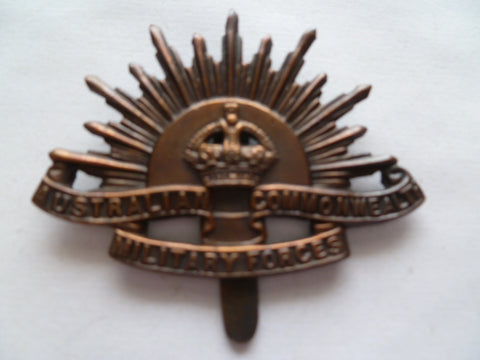 australia rising sun cap /hat  badge ww1 w/slider u/m