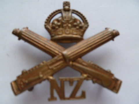 NZ machine gun corps cap badge exc