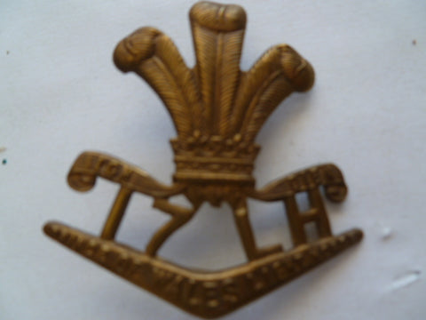 aust army 30-42  POW 17th light horse   cap badge