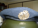 brit RAF 1960/80s blue beret  size 59 w/badge