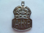 brit ARP collar /lapel badge exc cond and silver marked