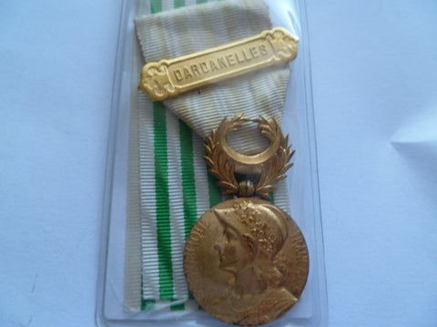 france dardanelles medal with scarce bar mint cond new ribbon