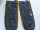 german ww2 pair epaulettes thin type yellow piping