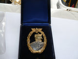 german ww2 kreigsmarine aux cruiser badge in later case