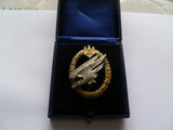 german ww2 army parachute badge lighter weight type exc in later case