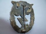 german ww2 luftwaffe flak badge no m/m nice old badge