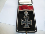 german ww2/1957  knights cross with oak leaves and swords in case m/m