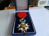 FRANCE legion of honour cross in case by monnaie ex cond