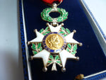 FRANCE legion of honour cross in case by monnaie ex cond