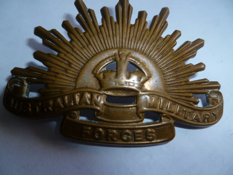 aust rising sun cap/hat badge AMOR maker korea war scarce